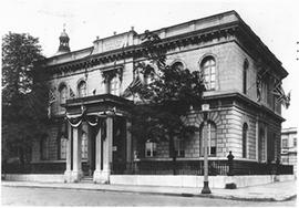 Customs House - Exterior